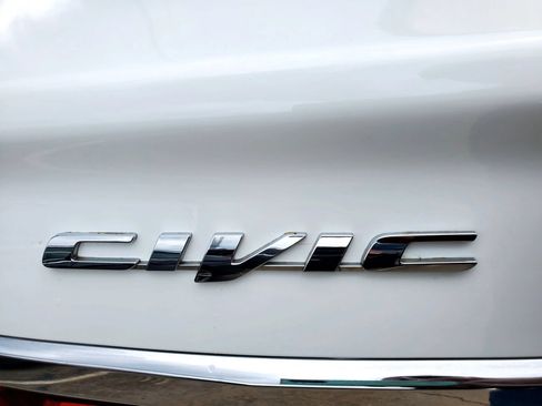Used 2014 Honda Civic LX image 14
