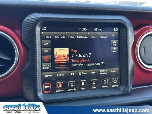 Used 2021 Jeep Wrangler Unlimited Rubicon AWD/4WD image 30
