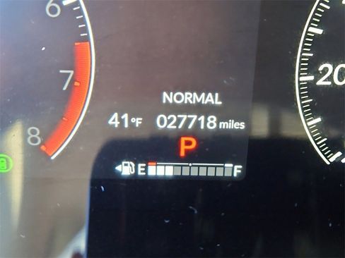 Used 2024 Honda CR-V EX-L image 13