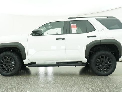 New 2026 Toyota 4Runner SR5 image 19
