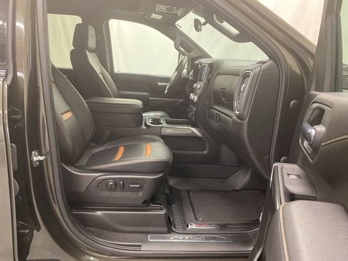 Used 2023 GMC Sierra 2500 AT4 w/ AT4 Premium Plus Package image 15