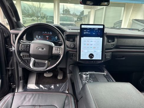 Certified 2022 Ford Expedition Max Limited image 12