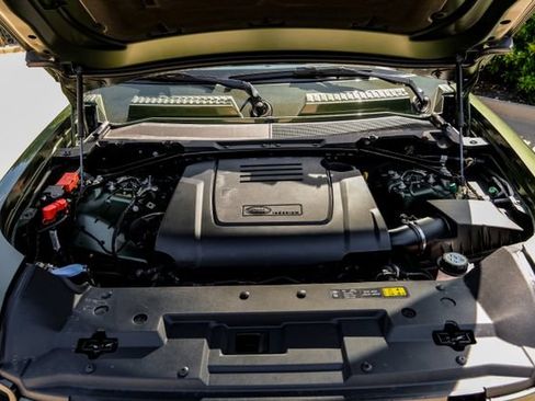 New 2026 Land Rover Defender 110 S AWD/4WD image 64