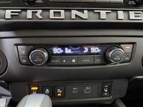 Certified 2025 Nissan Frontier SV w/ SV Convenience Package image 13