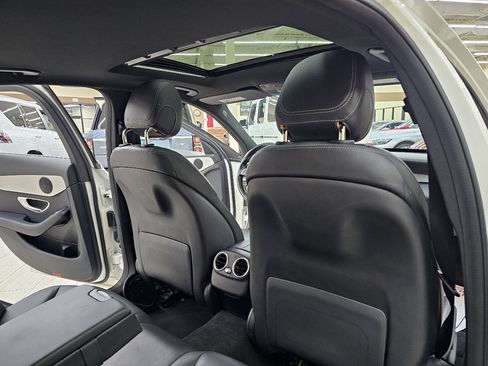 Used 2018 Mercedes-Benz C 300 Sedan w/ Premium Package image 24