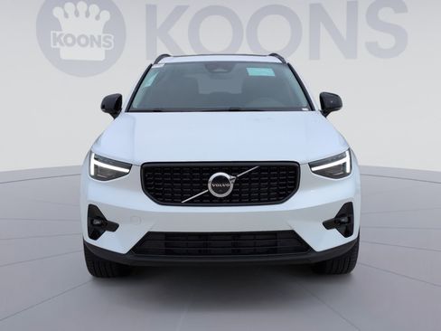 New 2026 Volvo XC40 B5 Ultra w/ Protection Package Premier image 11