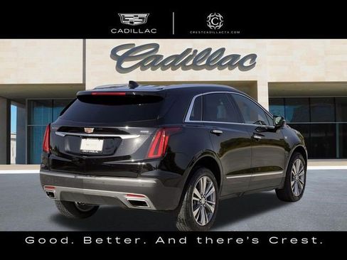 Certified 2025 Cadillac XT5 Premium Luxury FWD image 3