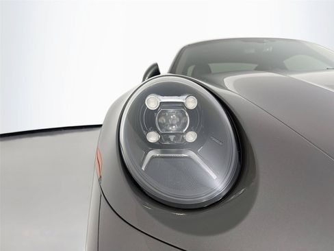 Used 2020 Porsche 911 Carrera S RWD image 27