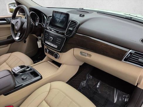 Used 2017 Mercedes-Benz GLE 350 image 23