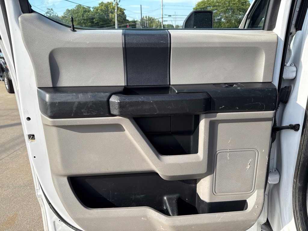 Used 2019 Ford F250 XL w/ Power Equipment Group AWD/4WD image 37