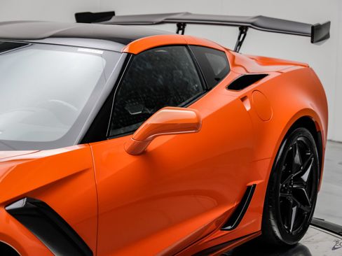 Used 2019 Chevrolet Corvette ZR1 RWD image 35