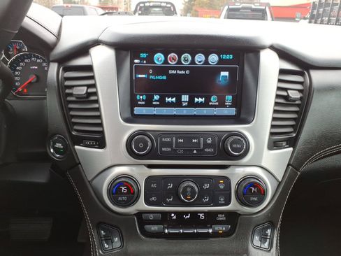 Used 2020 GMC Yukon XL SLT image 16