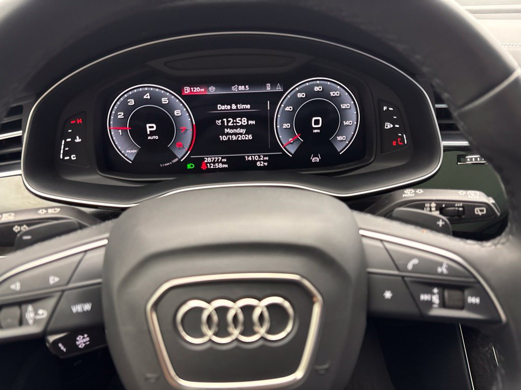 Used 2024 Audi Q7 2.0T Premium AWD/4WD image 33