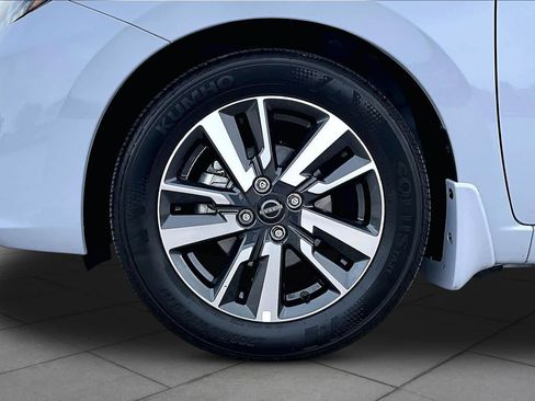 Certified 2025 Nissan Versa SV w/ Trunk Package image 11