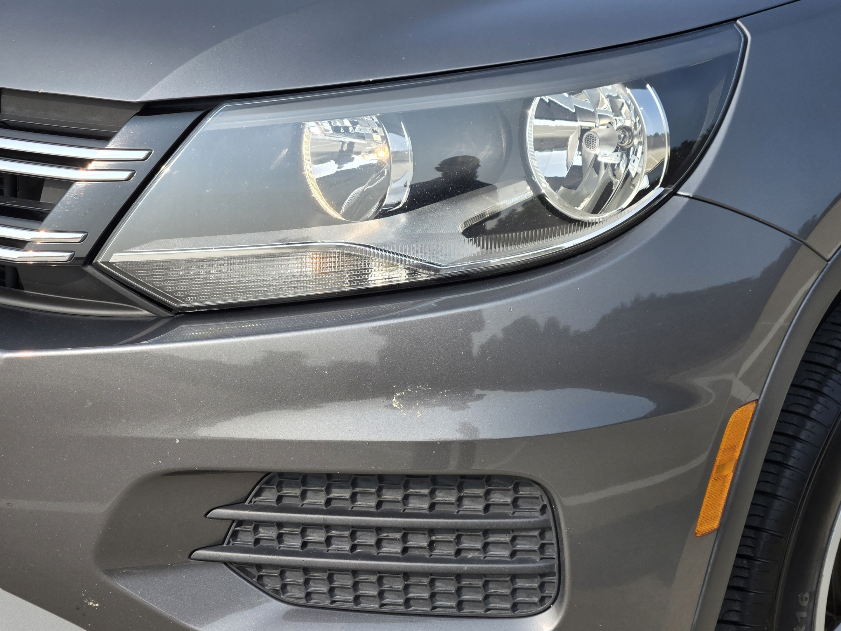 Used 2014 Volkswagen Tiguan S AWD/4WD image 28