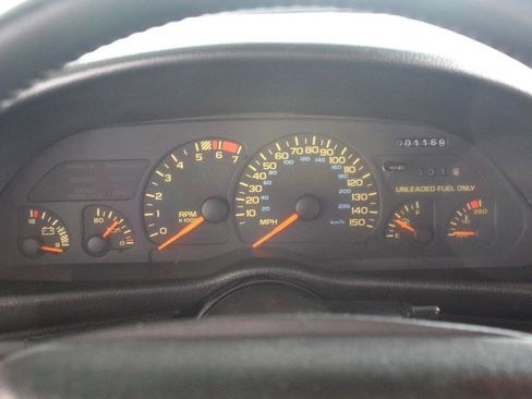 Used 1993 Chevrolet Camaro Z28 image 65