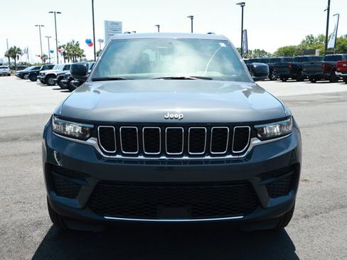 New 2026 Jeep Grand Cherokee Laredo X RWD image 2