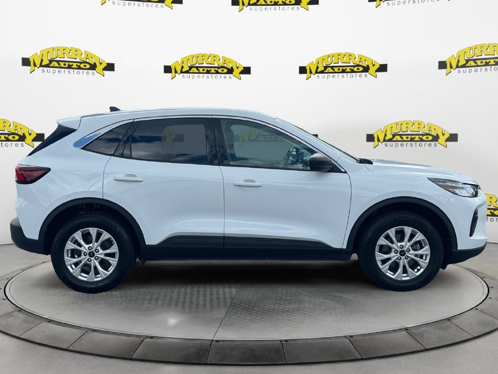 Used 2024 Ford Escape Active AWD/4WD image 6
