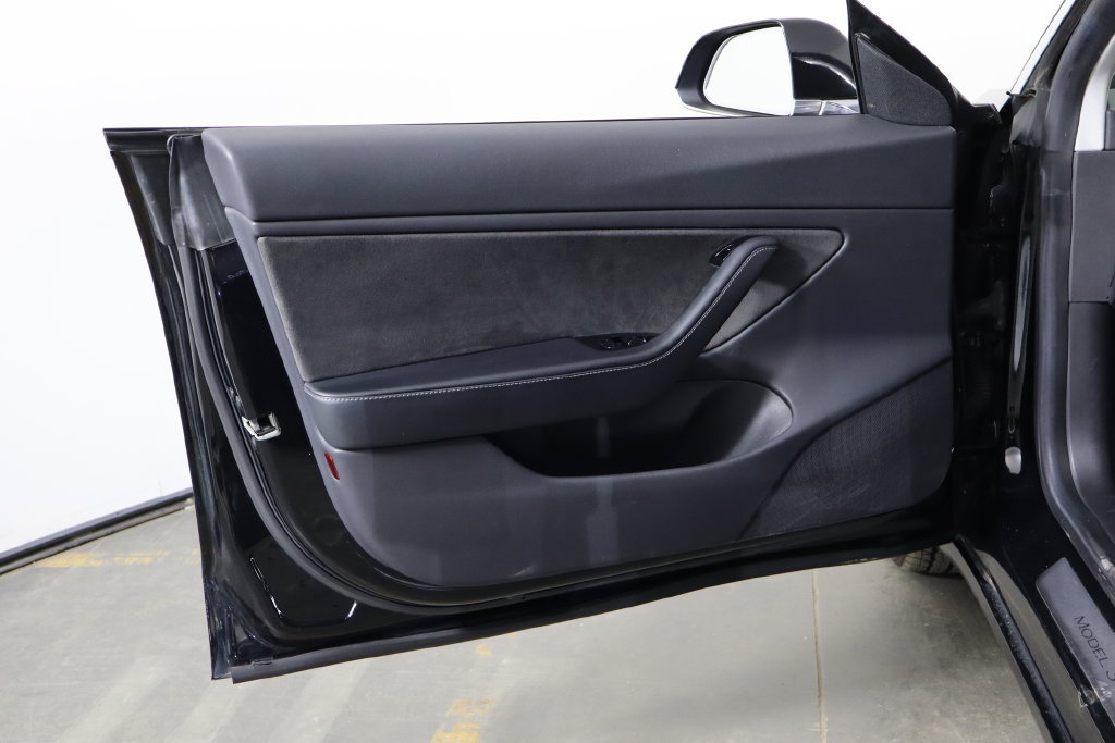Used 2019 Tesla Model 3 Standard Range Plus RWD image 11
