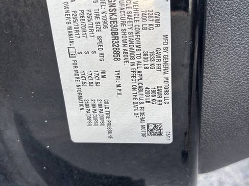 Used 2011 Chevrolet Suburban LT AWD/4WD image 19