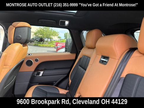 Used 2019 Land Rover Range Rover Sport HSE Dynamic AWD/4WD image 4