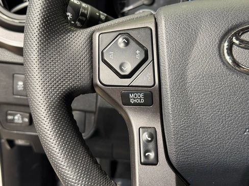 Certified 2023 Toyota Tacoma TRD Off-Road AWD/4WD image 21
