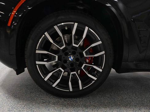 Used 2026 BMW X5 xDrive40i w/ M Sport Package AWD/4WD image 5