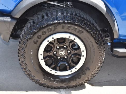 Certified 2022 Ford Bronco 4-Door w/ Sasquatch Package AWD/4WD image 45