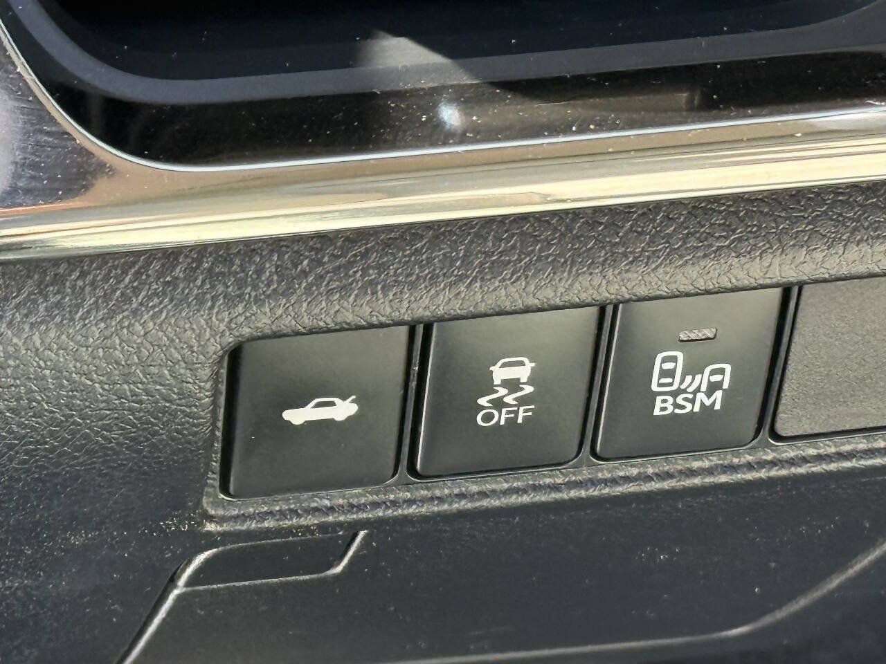 Used 2013 Toyota Avalon XLE Touring FWD image 15