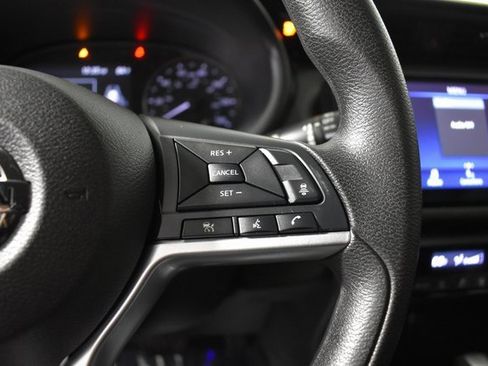 Used 2021 Nissan Kicks SV w/ Interior Electronics Package image 15