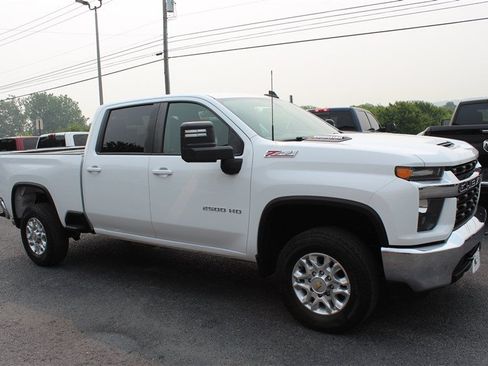 Used 2021 Chevrolet Silverado 2500 LT w/ Z71 Off-Road Package AWD/4WD image 9