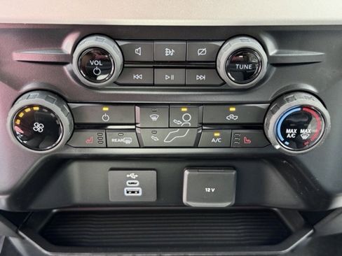 New 2024 Ford F550 4x4 Crew Cab Super Duty w/ XLT Value Package image 24