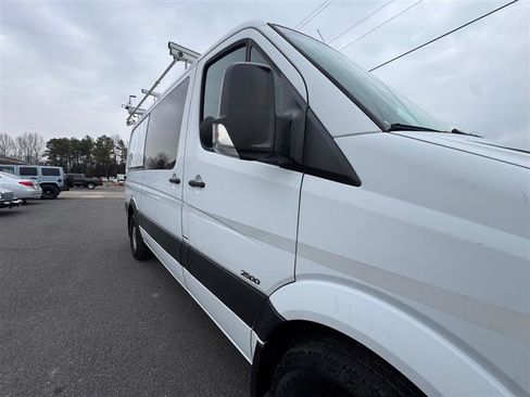 Used 2012 Mercedes-Benz Sprinter 2500 w/ Additional Battery Pkg image 22