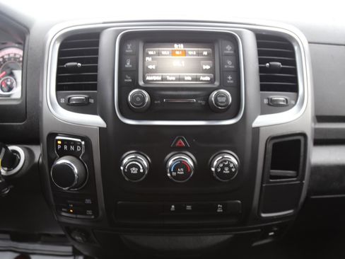 Used 2024 RAM 1500 Classic Warlock AWD/4WD image 11