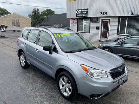 Used 2016 Subaru Forester 2.5i w/ Alloy Wheel Package AWD/4WD image 3