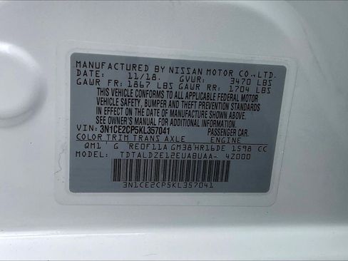 Used 2019 Nissan Versa Note SV FWD image 18