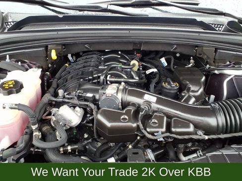 Used 2024 Jeep Grand Cherokee L Altitude AWD/4WD image 31