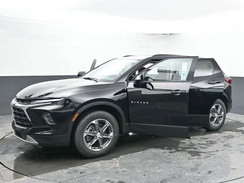 New 2026 Chevrolet Blazer LT w/ Convenience Package AWD/4WD image 55