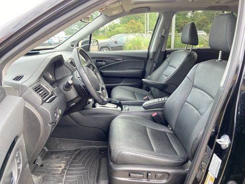 Used 2021 Honda Pilot Touring image 34