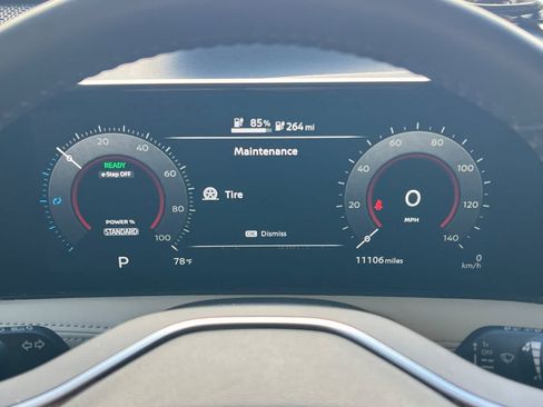Used 2024 Nissan Ariya AWD image 27