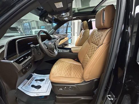 Used 2021 Cadillac Escalade Sport w/ Driver Assist Tech Package image 56