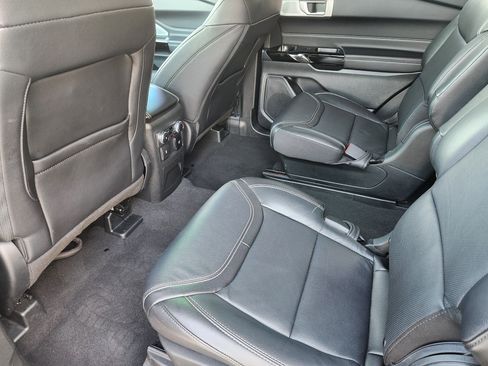 Used 2023 Ford Explorer ST w/ Equipment Group 401A image 30