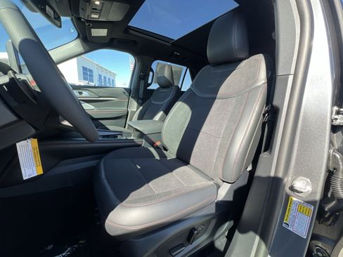 New 2026 Ford Explorer ST image 13