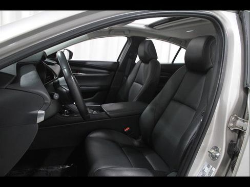 Certified 2024 MAZDA MAZDA3 s FWD image 5