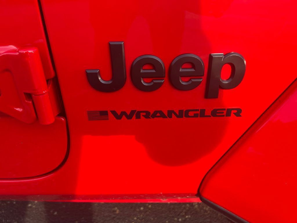 Certified 2026 Jeep Wrangler Unlimited Sahara AWD/4WD image 29
