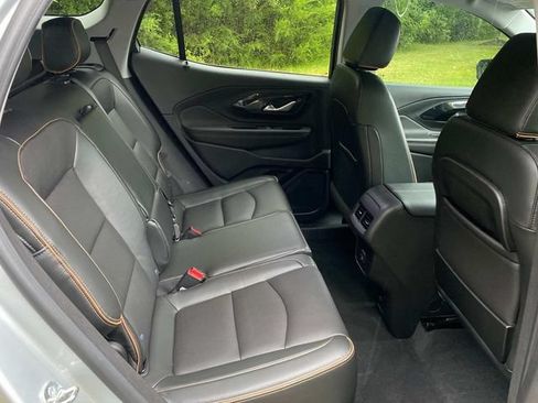 Used 2022 GMC Terrain AT4 w/ Infotainment Package II AWD/4WD image 34