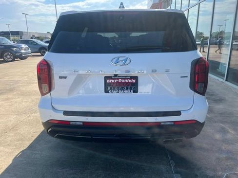 Used 2025 Hyundai Palisade XRT AWD/4WD image 3