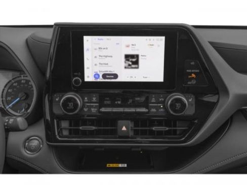 Certified 2023 Toyota Highlander XLE image 9