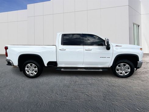 Used 2020 Chevrolet Silverado 2500 LTZ w/ LTZ Premium Package image 8