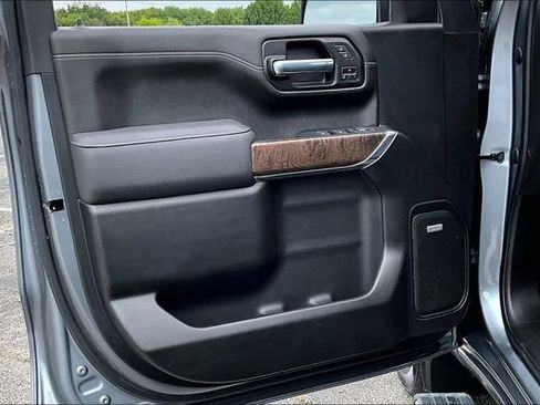 Used 2021 GMC Sierra 1500 Denali w/ Denali Ultimate Package AWD/4WD image 21